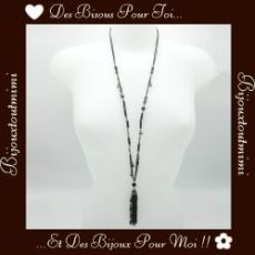 Long Collier & Pendentif par Ikita Paris