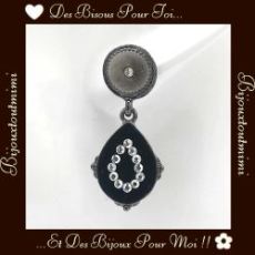 Boucles d'Oreilles Pendantes Noires par Ikita Paris