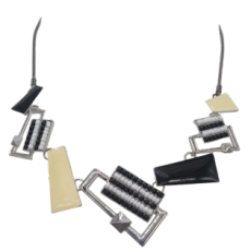 Collier Ikita