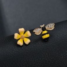 Boucles d'oreilles Abeille & sa petite fleur