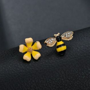 Boucles d'oreilles Abeille & sa petite fleur